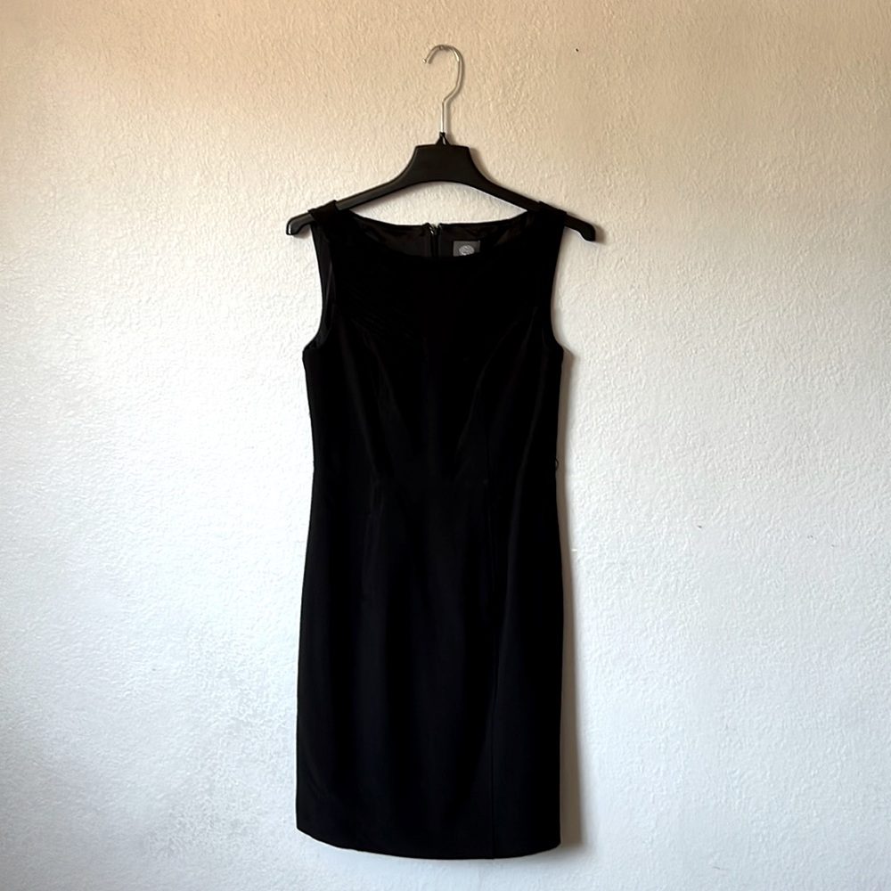 Vince Camuto-Mid Length Shift Dress-Black-Size 4